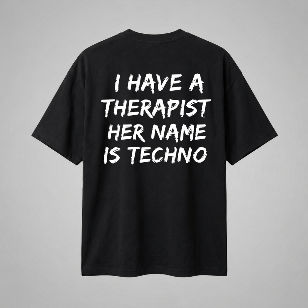 Oversize Premium T-Shirt Her Name Is Techno - Siyah
